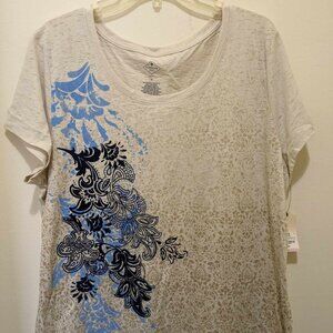 St. John's Bay - Cream with Blue Flowers - short sleeve top - 1x - nwt